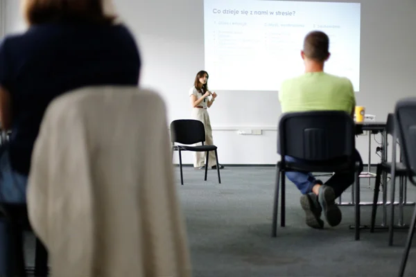 Flex Tczew, Polonia: taller sobre bienestar mental para empleados