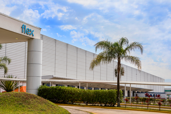 Exterior del edificio Flex en Brasil