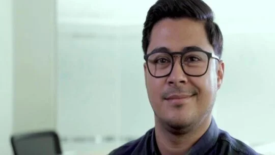 salvador sánchez gerente de recursos humanos en Flex